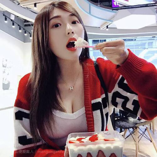 篮下争夺：北京队抢下明显优势的篮板！，北京篮男